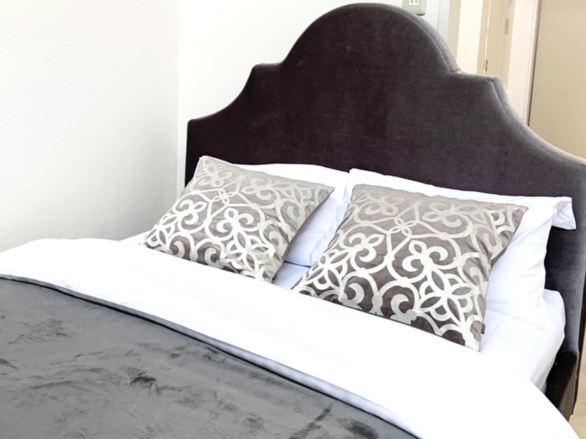 Princess Hotel Hiroshima Bagian luar foto